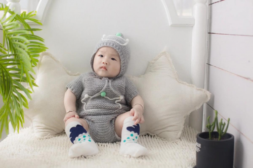 中国香港2岁宝宝能喝纯牛奶吗