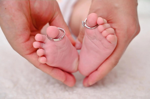 中国香港十个月宝宝能吃盐吗 中国香港十个月宝宝能吃盐吗